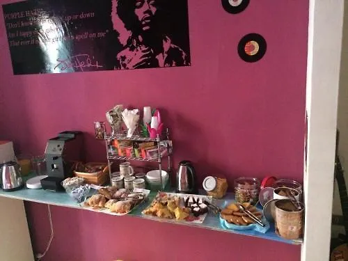 *** Couette-café Bed and Breakfast Colori E Note à Naples Italie